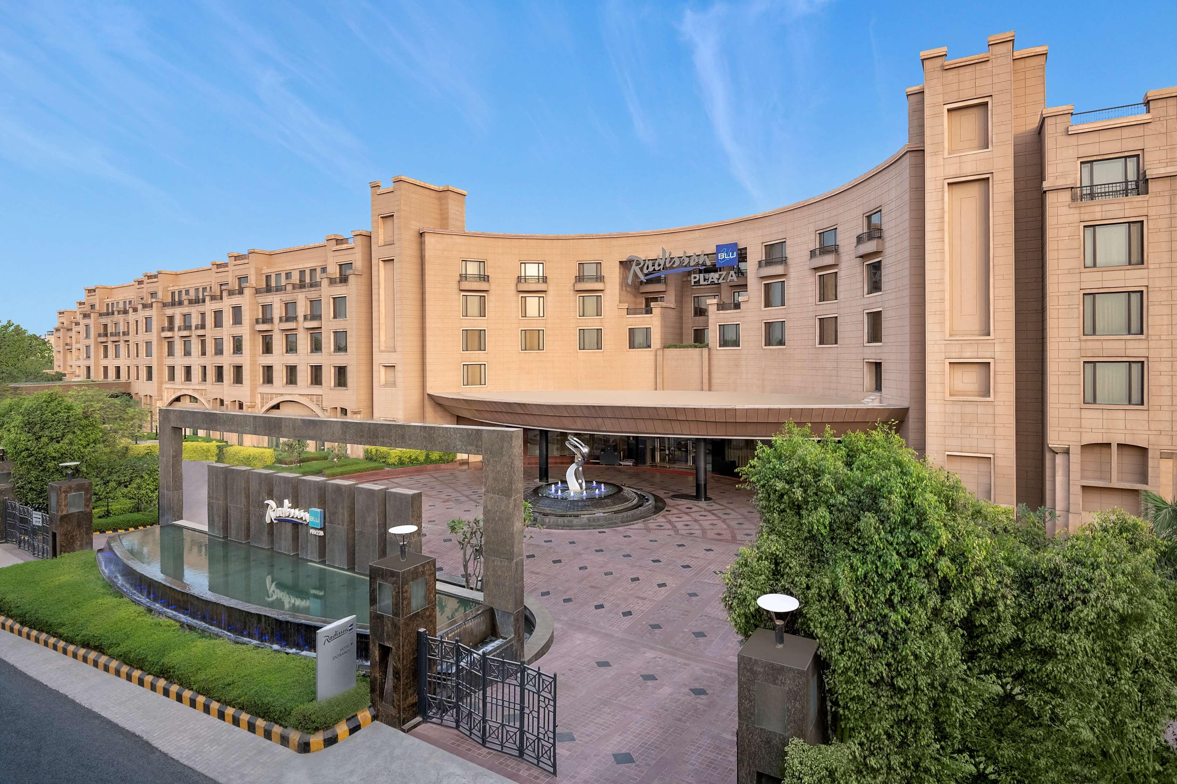 Hotel Radisson Blu Plaza Delhi Airport New Delhi