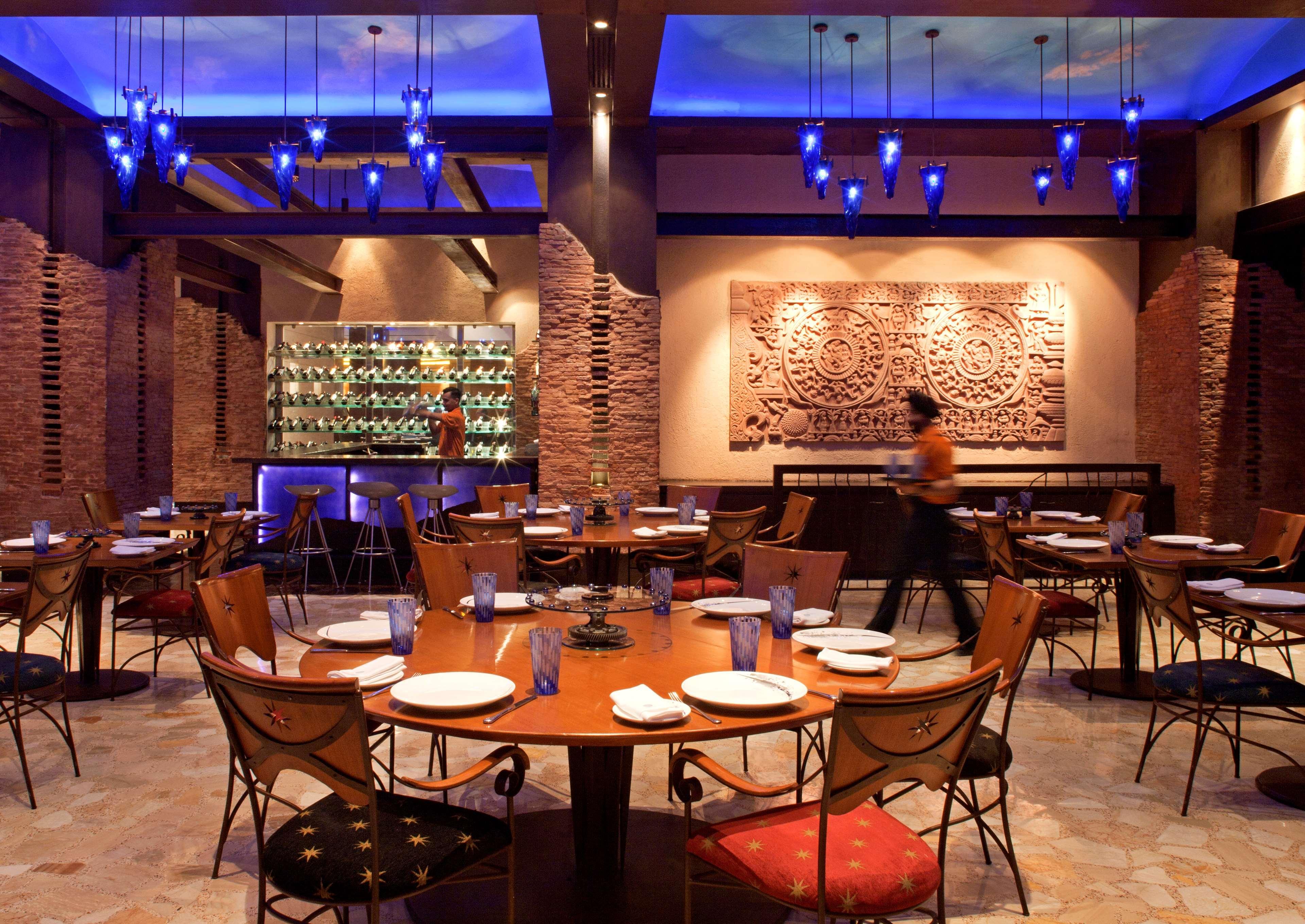Radisson Blu Plaza Delhi Airport Hotel New Delhi