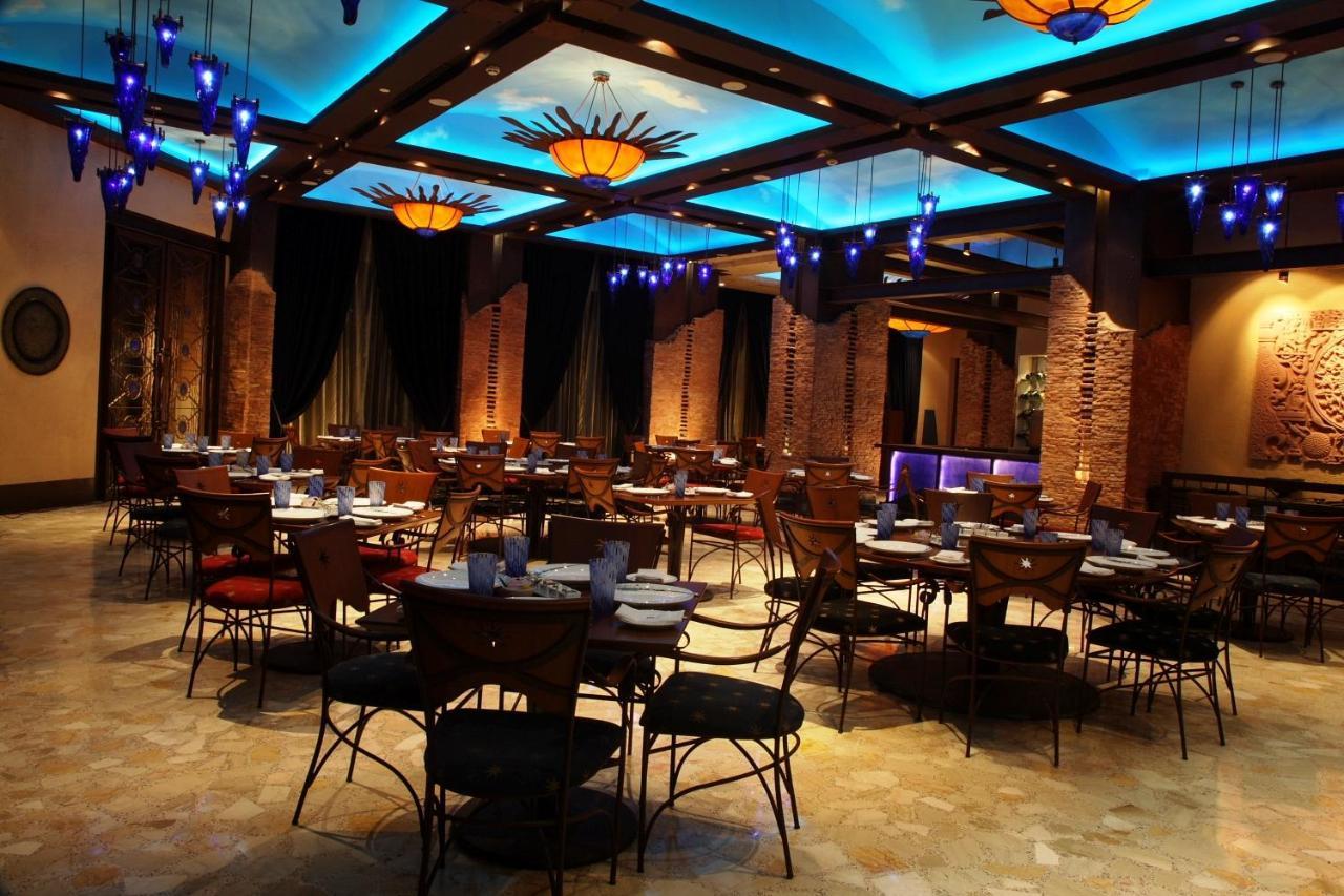 Hotel Radisson Blu Plaza Delhi Airport New Delhi