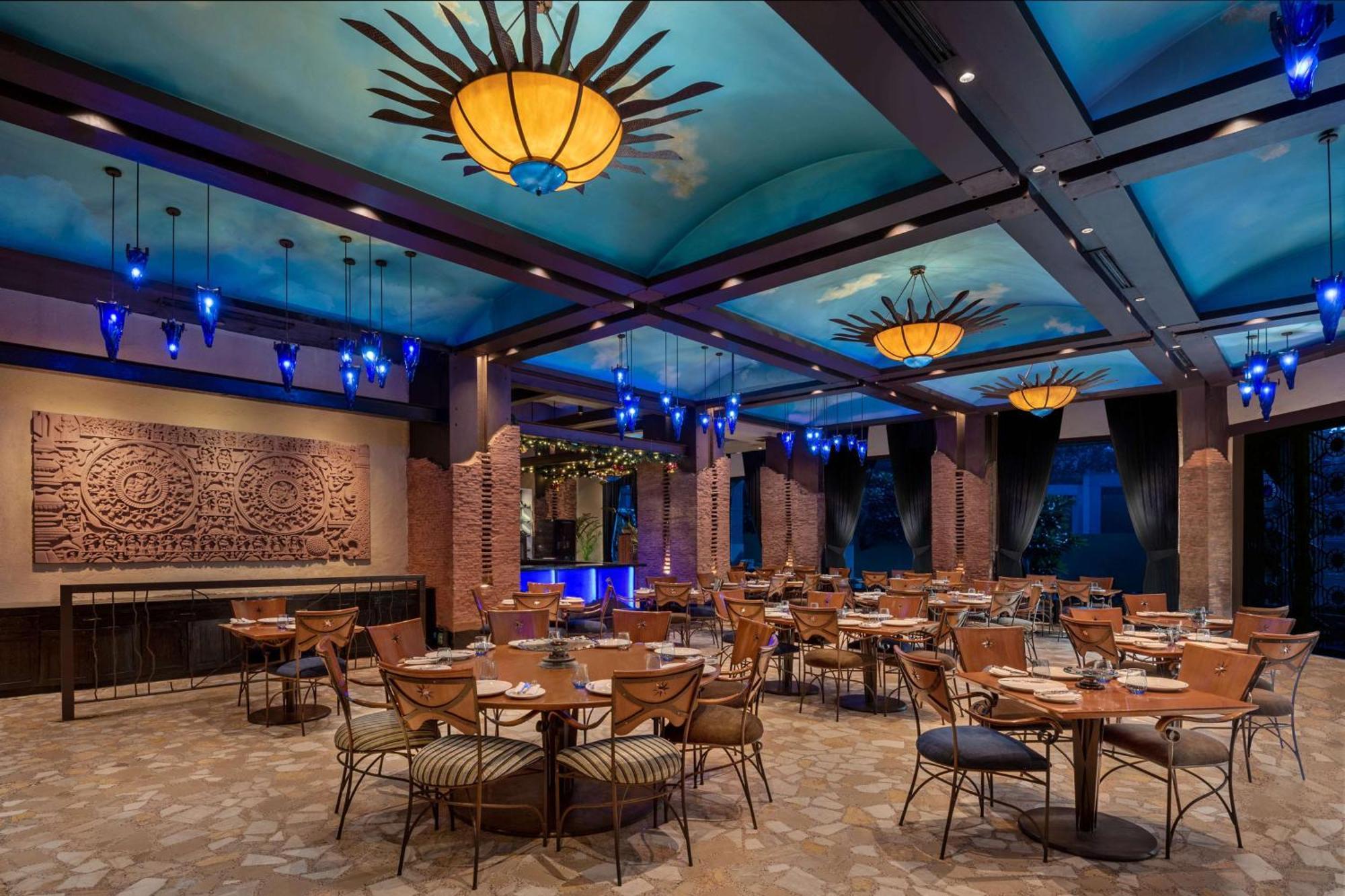 Radisson Blu Plaza Delhi Airport 5* New Delhi